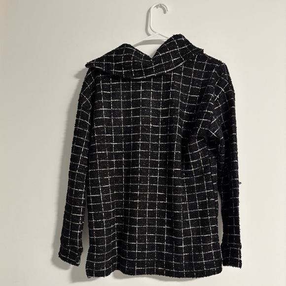 New Tribal Checkered Split Neck Top Women’s Size: Small - Picture 4 of 8